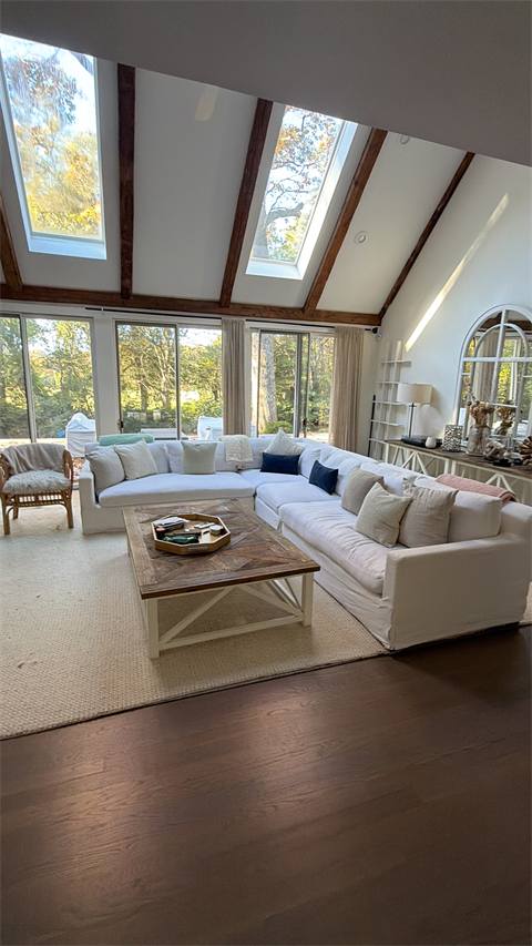 Nely's Luxe Cleaning Corp project photo 1